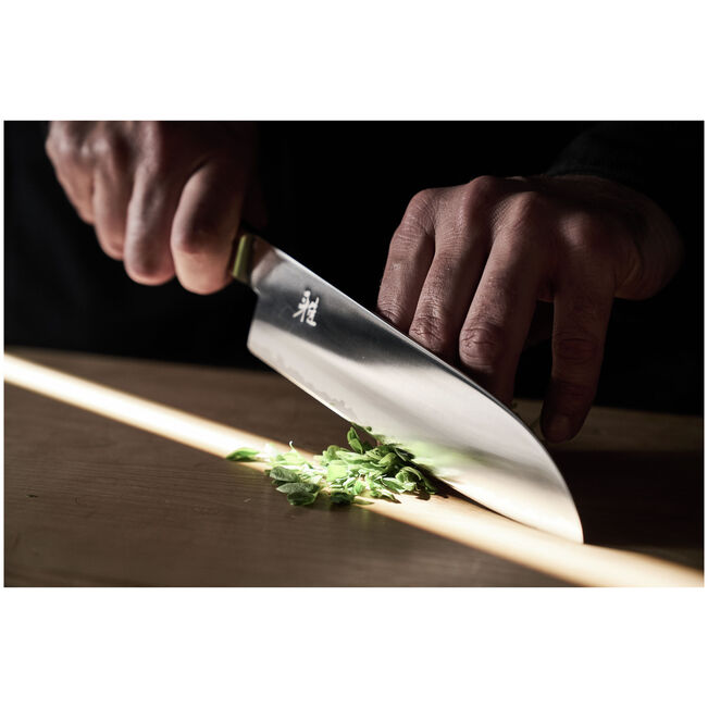 MIYABI 4000 FCV2 KOYA Santoku Knife, 7 inch – beige-1