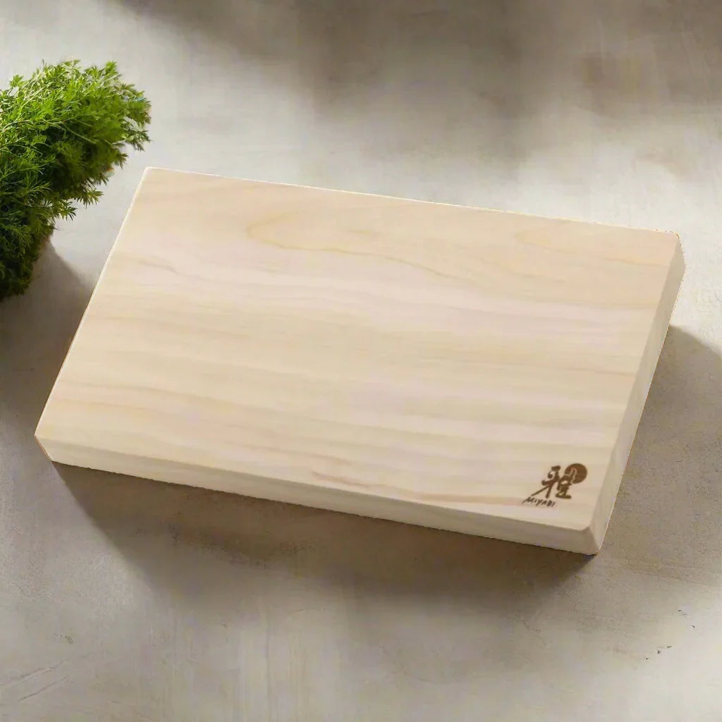 Miyabi Hinoki Cutting Board 35 x 20cm – Japanese Cypress-1